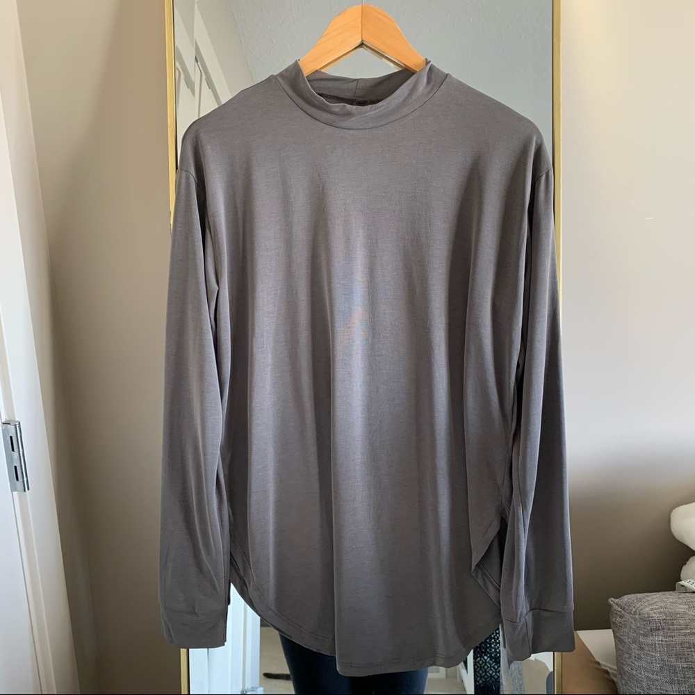 Large Workhall grey top